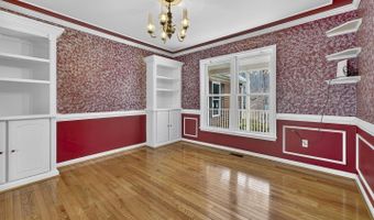 584 S POES Rd, Amissville, VA 20106