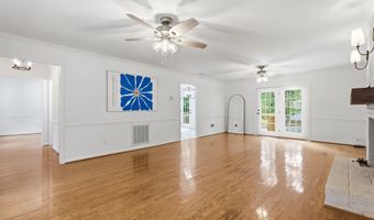 919 6TH Ave, Alabaster, AL 35007