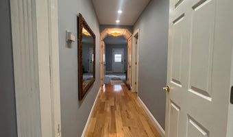 33 S MAIN St, Boonsboro, MD 21713
