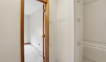 111 Autumn Hills Dr, Avilla, IN 46710