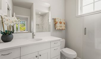 19749 SW River Camp Ln, Bend, OR 97702