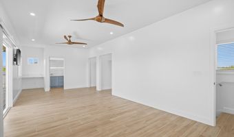 4835 KAWAIHAU Rd, Kapaa, HI 96746