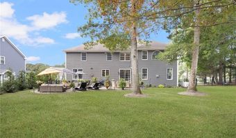 470 Sylvan Ct, North Kingstown, RI 02874