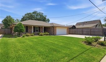 402 AVENUE A, Belle Chasse, LA 70037