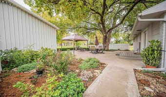 2397 Fair Rd, Abilene, KS 67410