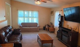 5 LakeView Dr S, Alloway, NJ 07419