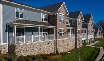 2435 Lamington Rd 18, Bedminster, NJ 07921