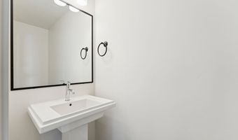 256 N MAIN St, Bountiful, UT 84010