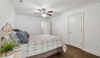 10514 E Brainerd Rd, Apison, TN 37302