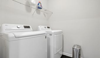 153 Auburn Crossing Dr, Auburn, GA 30011