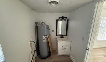1907 Elmer Cox Rd, Bethel Springs, TN 38315