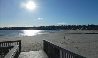 42 Camden Rd, Narragansett, RI 02882