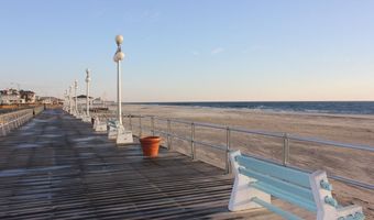 520 3rd Ave, Avon By The Sea, NJ 07717