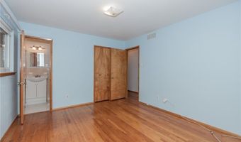 1901 Sonny Dr, Arnold, MO 63010