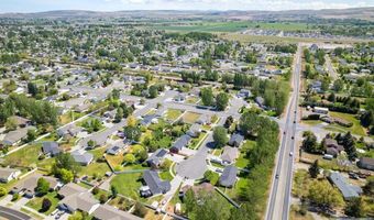 3845 E Ridgeview Cir, Ammon, ID 83406