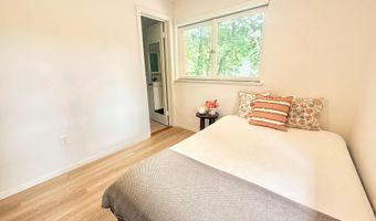 6819 SELKIRK, Bethesda, MD 20817