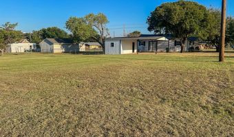 301 S Rose St, Archer City, TX 76351