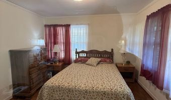 108 Barnett Dr, Bishopville, SC 29010