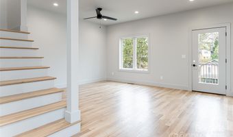 30 Fern St, Asheville, NC 28803
