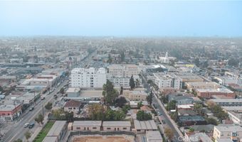 3036 W 12 Pl, Los Angeles, CA 90006