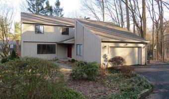 30 KINGS GRANT Rd, Hockessin, DE 19707