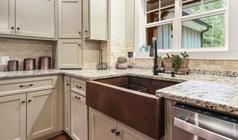 105 Shalea Ln, Ball Ground, GA 30107