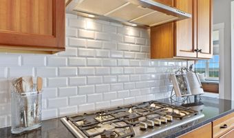 20 Pinnacle Ln, Bow, NH 03304
