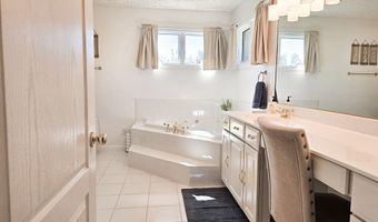 22402 Green Spring Rd, Abingdon, VA 24211