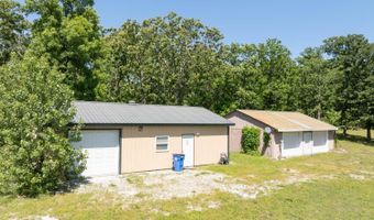 8319 SE Prairie Rd, Baxter Springs, KS 66713