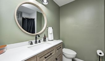 8710 Maple View Dr, Indianapolis, IN 46217