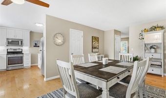 1513 Ploma Dr, Ballwin, MO 63021