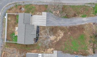 7570 Hustleville Rd, Albertville, AL 35951