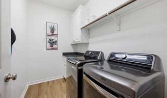 214 Parkview Dr, Aledo, TX 76008