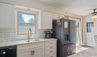 1205 E CARLSON St, Cheyenne, WY 82009