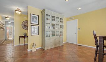 816 BOATSWAIN Way, Annapolis, MD 21401