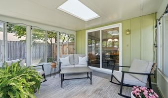 500 Greenbriar Blvd, Auburn, IN 46706