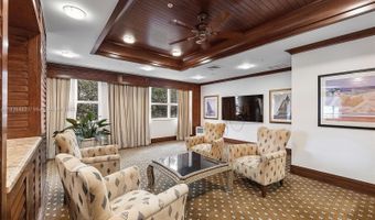 19501 W Country Club Dr 912, Aventura, FL 33180