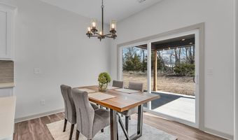 314 Rockers Dr, Baldwin City, KS 66006