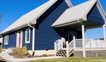 74 Substation Dr, Aurora, WV 26705