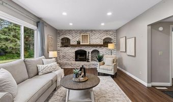 14945 Dundee Ave, Apple Valley, MN 55124