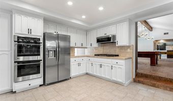 5269 E Rural Ridge Cir, Anaheim, CA 92807