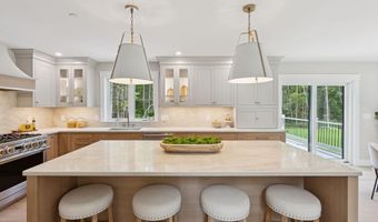 52 Jasper Ln, Arundel, ME 04046