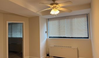 4740 CONNECTICUT Ave NW 112, Washington, DC 20008