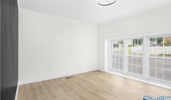 1308 S Madison St, Athens, AL 35611