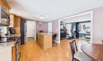 19 Deerwood Dr B, Amherst, NH 03031