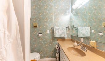 201 Hall St, Alton, MO 65606