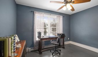 51 Bridge St, Belfast, ME 04915