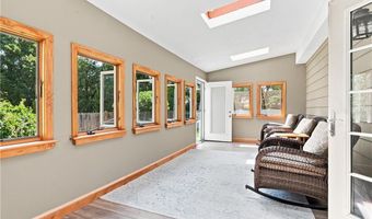 1 Teakwood Dr, Cumberland, RI 02864