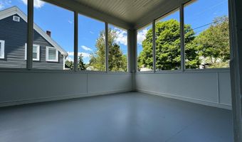 90 Maple Ave 1, Andover, MA 01810