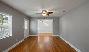 1111 GUERNSEY St, Orlando, FL 32804